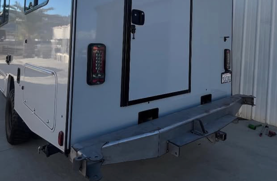 F SERIES AND E SERIES C CLASS RV BUMPER WITH TIRE CARRIER image 0