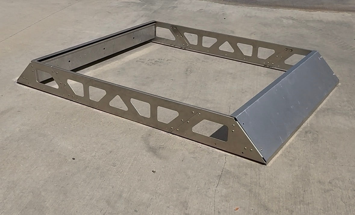 UNIVERSAL ROOF RACK