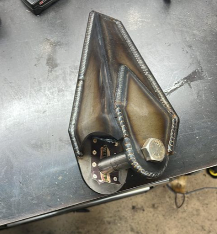 Universal Lower Link Mount